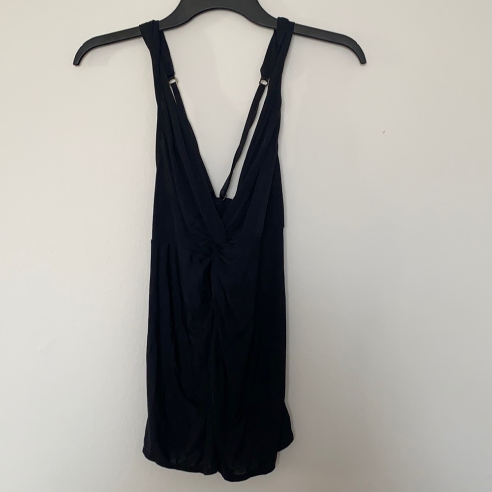 Victoria’s Secret black top